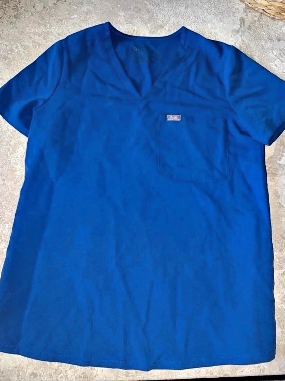 FIGS Catarina One-Pocket Scrub Top V-Neck Royal Blue size Small
